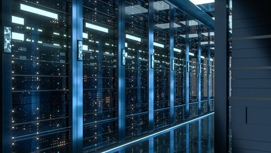 iStock-1341075704_serverraum